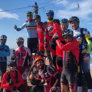 Une première historique à Molenbeek : Un Club de cyclisme est né: Averroès Cycling est membre de la fédération belge du cyclisme 2 Groupe Nzaha de Ksar El Kebir