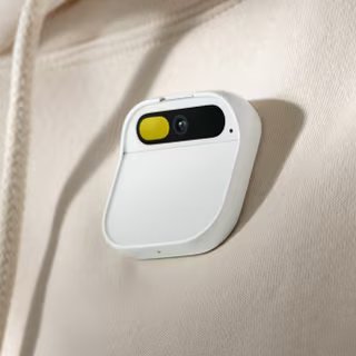 Devant le flop de l’AI Pin, son constructeur a décidé de le retirer du marché. © Humane