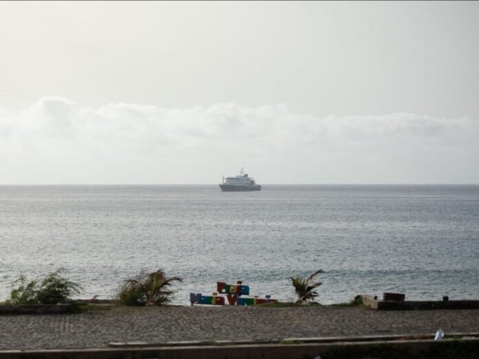 Le navire de croisière MV Hondius