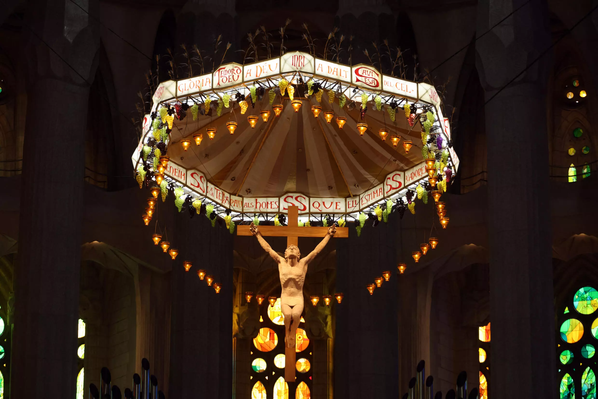 Le maître-autel de la basilique de la Sagrada Familia, à Barcelone (Espagne), le 21 mai 2026.