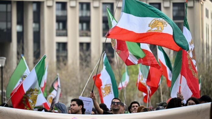 À Paris, un rassemblement "contre les exécutions politiques en Iran" interdit par la police À Paris, un rassemblement "contre les exécutions politiques en Iran" interdit par la police
