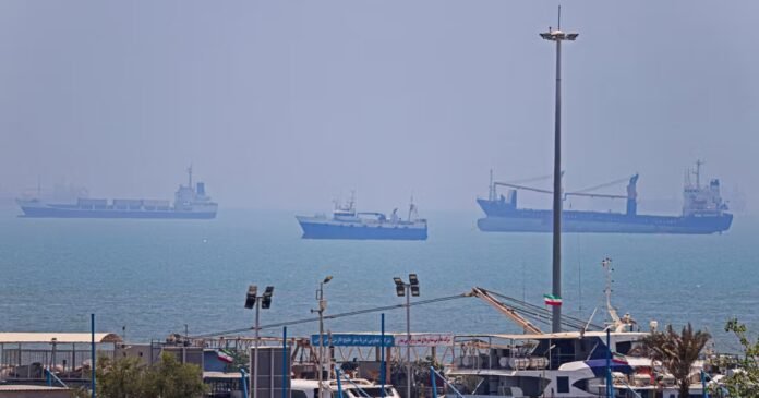 En représailles aux frappes d’Israël sur le Liban, Téhéran dit fermer à nouveau le détroit d’Ormuz En représailles aux frappes d’Israël sur le Liban, Téhéran dit fermer à nouveau le détroit d’Ormuz
