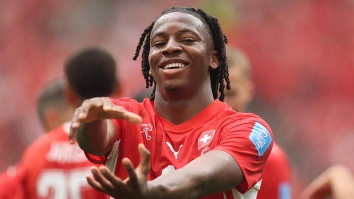 Mondial 2026 : la Suisse finit en tête du groupe B, le Canada qualifié et la Bosnie en ballottage Mondial 2026 : la Suisse finit en tête du groupe B, le Canada qualifié et la Bosnie en ballottage