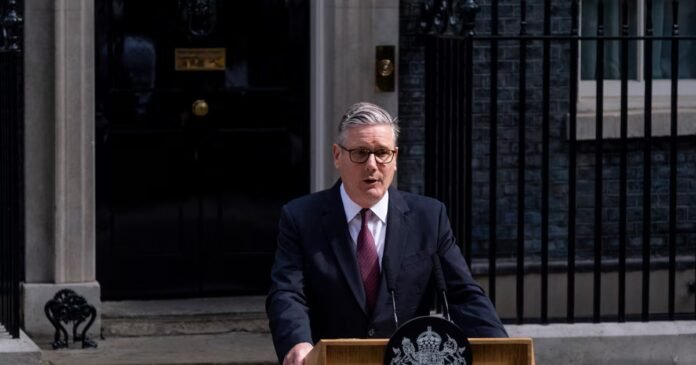 "Un triomphe devenu tragédie" : la démission de Keir Starmer vue par la presse britannique "Un triomphe devenu tragédie" : la démission de Keir Starmer vue par la presse britannique