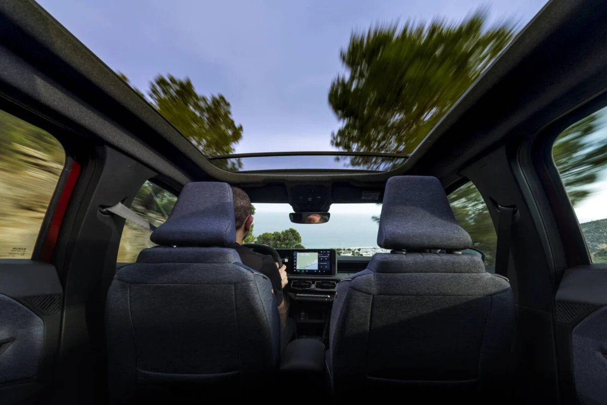 renault 4 e tech electric plein sud techno rouge carmin