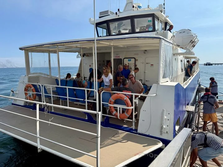 Le dernier bateau de la rotation transportait 27 personnes.