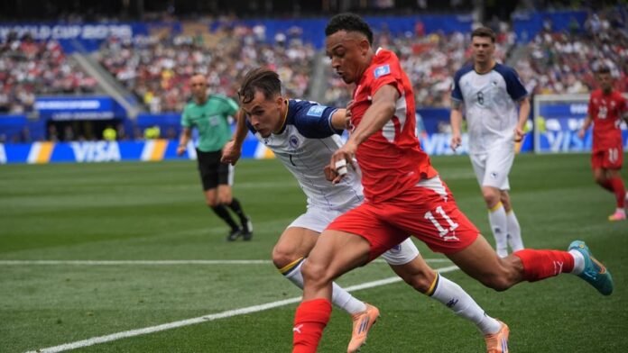 Argentine-Suisse: "Il y a eu deux sortes d'arbitrage: un pour eux et un pour nous", dénonce Ndoye