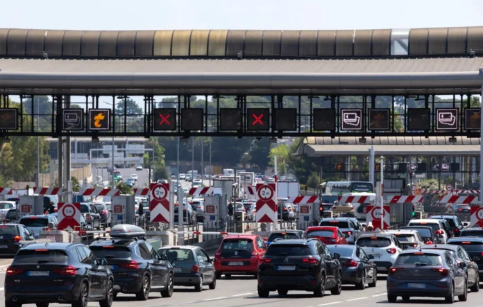 Départs en vacances : Déjà plus de 230 kilomètres de bouchons en milieu de matinée Départs en vacances : Déjà plus de 230 kilomètres de bouchons en milieu de matinée