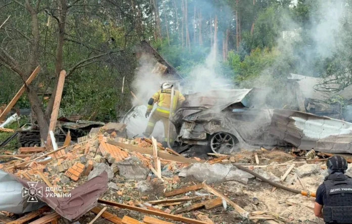 Guerre en Ukraine : Frappes meurtrières des deux côtés de la frontière, drone russe en Roumanie et l’Iran menace Kiev Guerre en Ukraine : Frappes meurtrières des deux côtés de la frontière, drone russe en Roumanie et l’Iran menace Kiev
