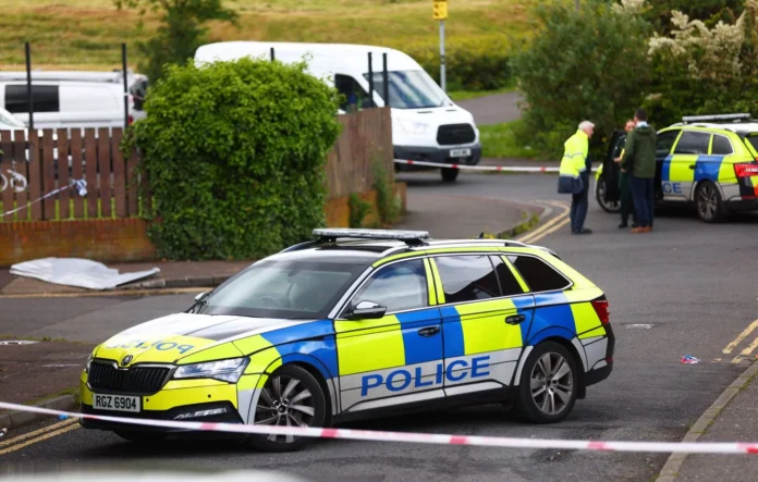 Irlande : Une femme inculpée après la découverte d’une bombe dans sa voiture