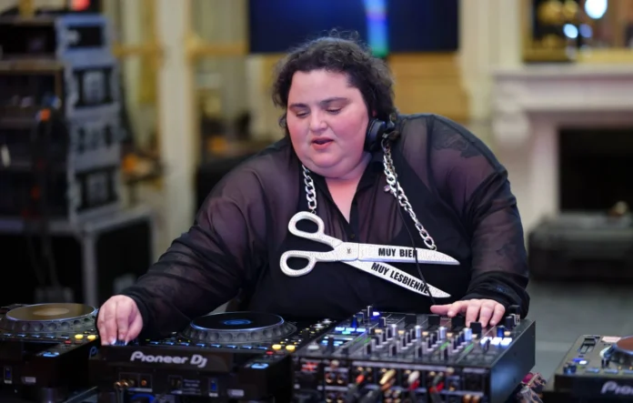 « Je suis contente d’être là »… Concert dans le calme de la DJ Barbara Butch « Je suis contente d’être là »… Concert dans le calme de la DJ Barbara Butch