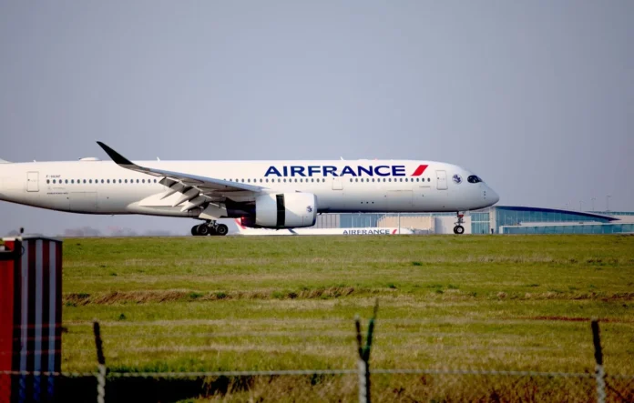 Plus de 48 heures pour rejoindre Washington depuis Paris… Une Française témoigne de la « galère » vécue avec ses enfants Plus de 48 heures pour rejoindre Washington depuis Paris… Une Française témoigne de la « galère » vécue avec ses enfants