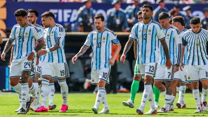 Sac à dos personnalisé, kit à maté… les cadeaux de Lionel Messi à tous ses coéquipiers après la Coupe du monde Sac à dos personnalisé, kit à maté… les cadeaux de Lionel Messi à tous ses coéquipiers après la Coupe du monde