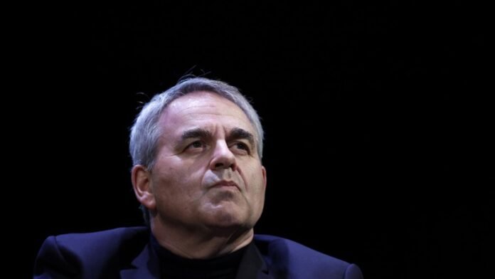 « Si on avait Superman en rayon, l’affaire serait déjà pliée » : face à Marine Le Pen, Xavier Bertrand s’y voit encore « Si on avait Superman en rayon, l’affaire serait déjà pliée » : face à Marine Le Pen, Xavier Bertrand s’y voit encore