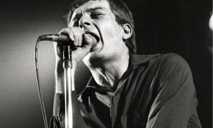 TopListe : Ian Curtis de Joy Division TopListe : Ian Curtis de Joy Division