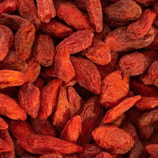 Avez-vous déjà imaginé accueillir un arbre à baies de goji dans votre jardin ? © amstockphoto, Adobe Stock