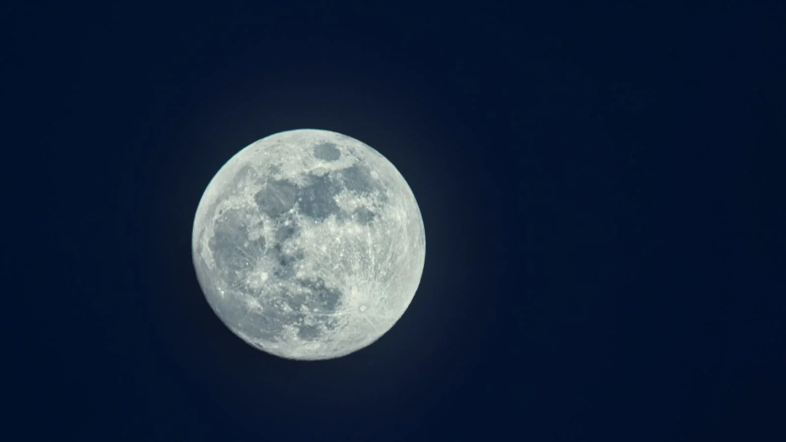"Insomnies en vue" : pourquoi la Pleine Lune de juillet va ruiner les nuits de ces 4 signes "Insomnies en vue" : pourquoi la Pleine Lune de juillet va ruiner les nuits de ces 4 signes